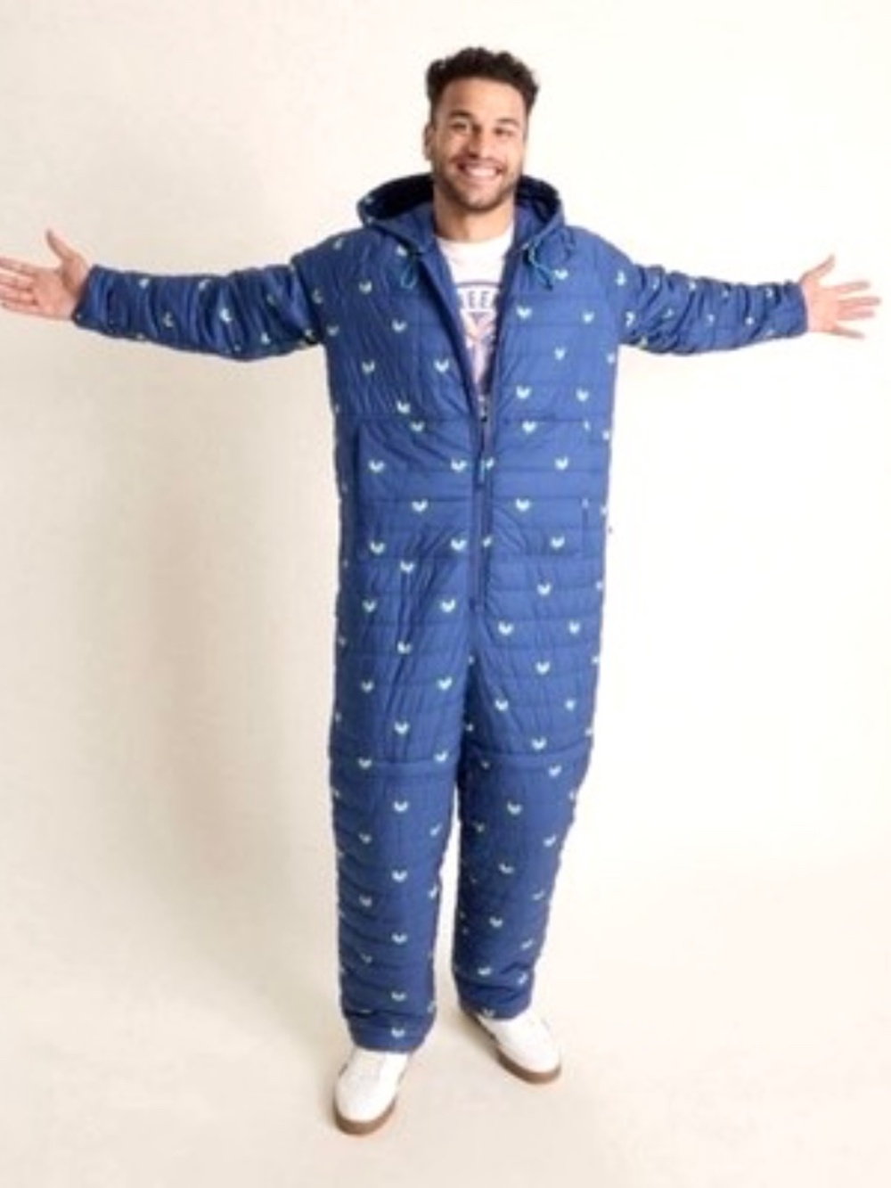 CHUBBIES The Fowl Plays Puffer Chubbsie in Blue Rooster Print - NWT! - L
